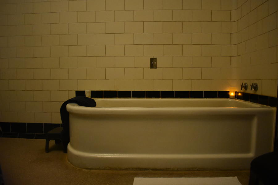 Bath tub at Roosevelt Bath & Spa in Saratoga Springs, NY