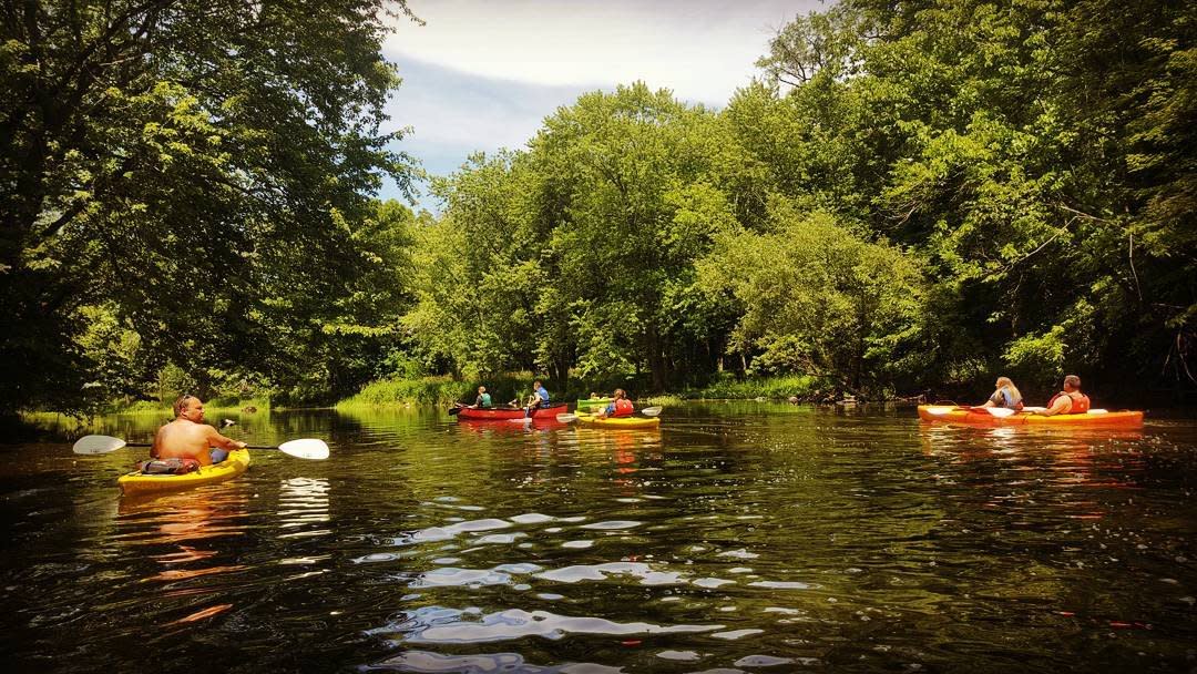 Couple Canoe