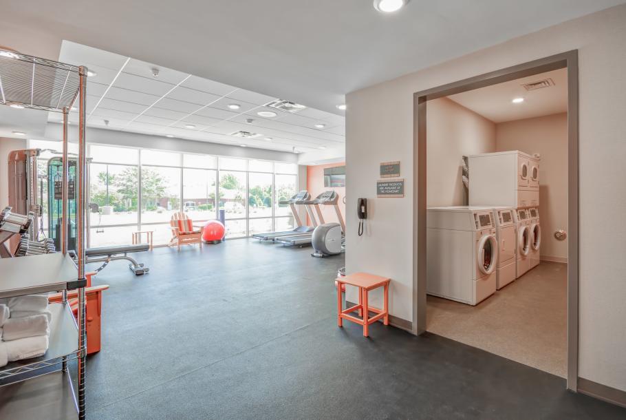 Fitness Center / Guest Laundry