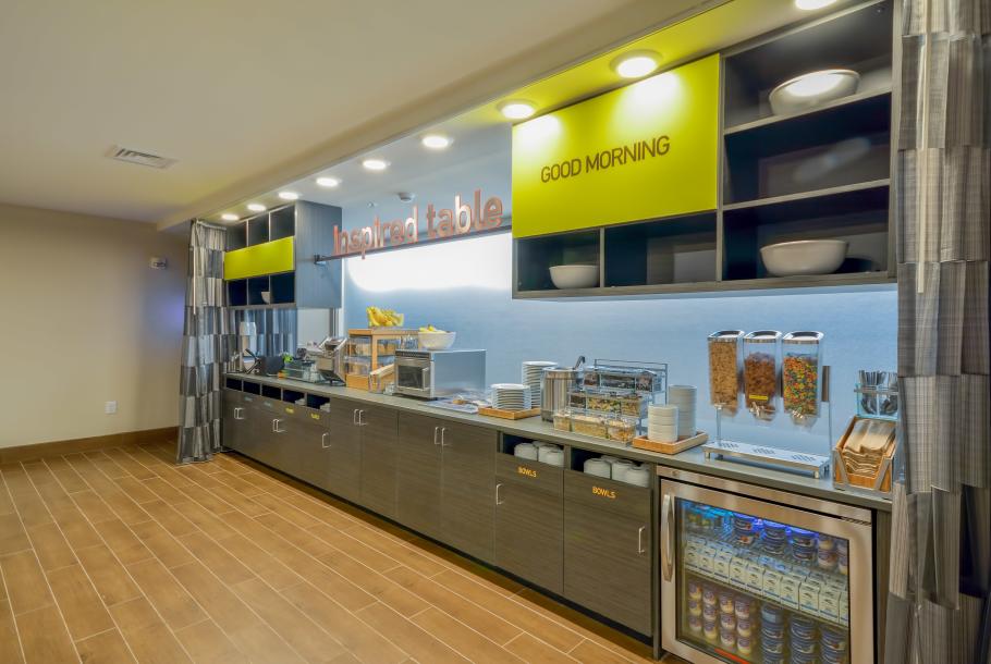 Breakfast Bar