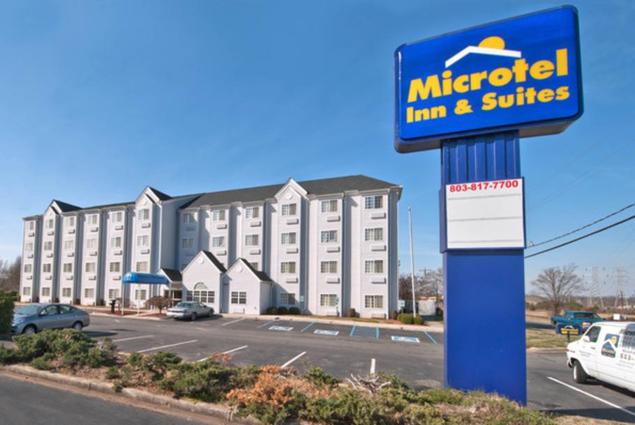 Microtel_Inn_&_Suites.JPG