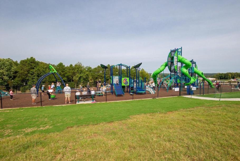 Riverwalk Park Playground