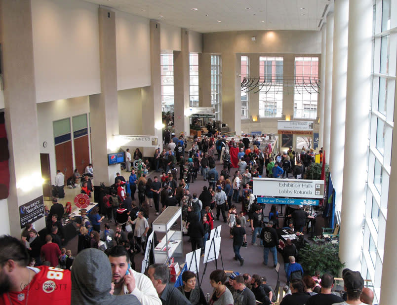 Ri Comic Con