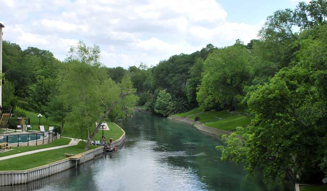 Alta Vista Comal Resort