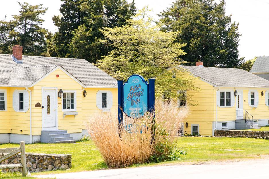 Seaspray Inn