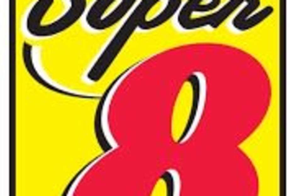 Super 8