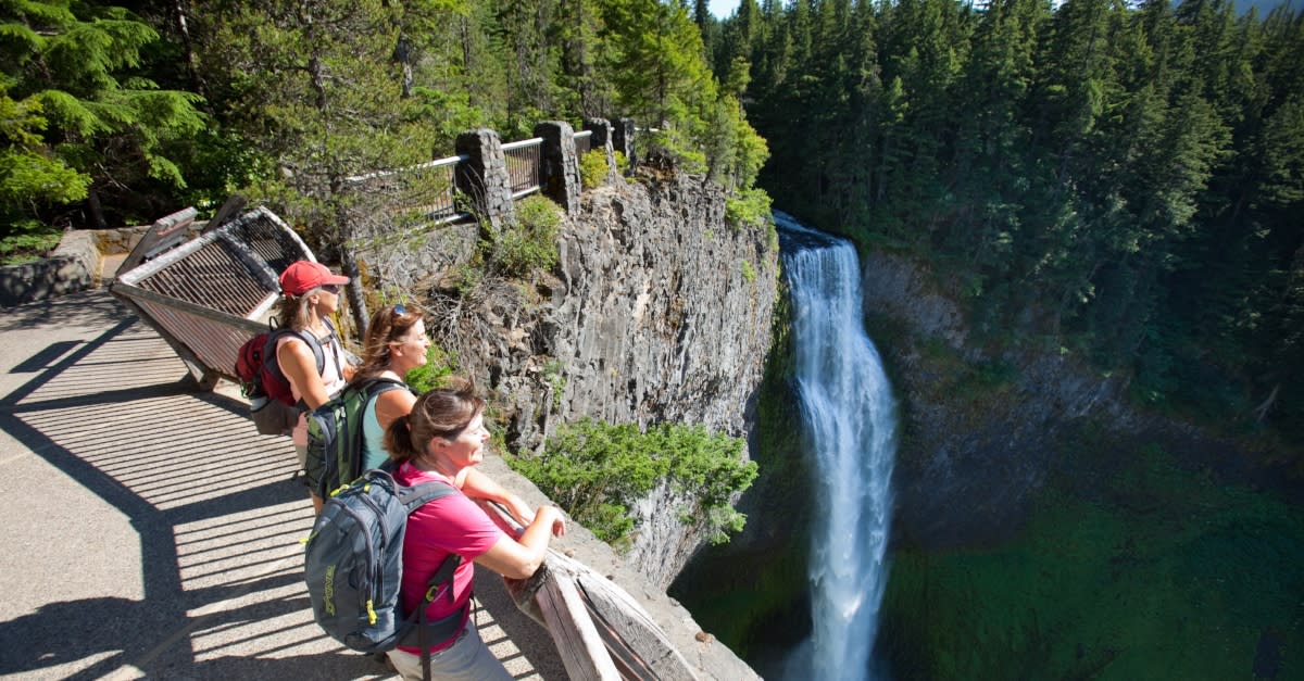 Salt Creek Falls Viewing Platform by Eugene, Cascades & Coast