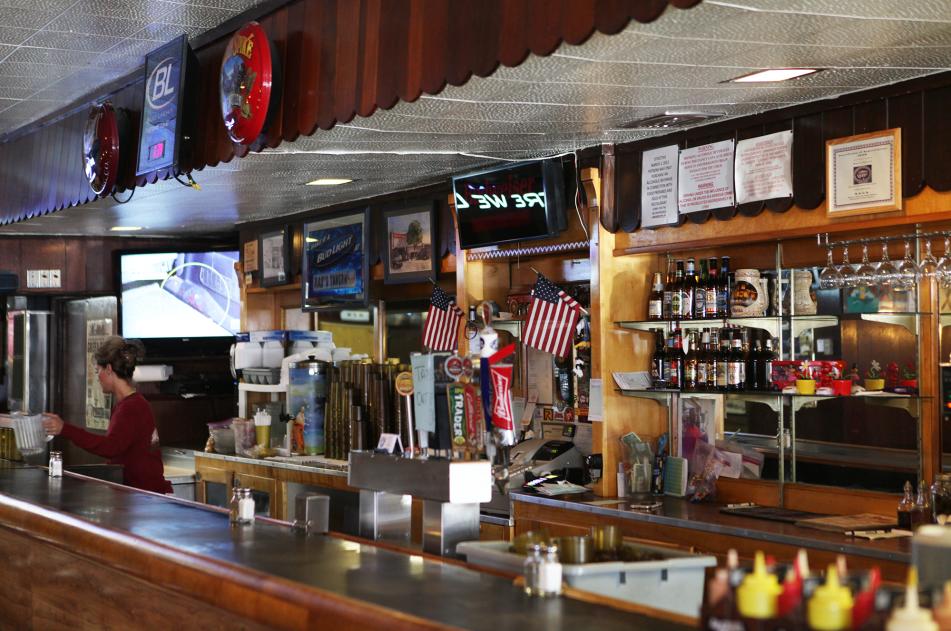 Rays Tavern Restaurant Green River