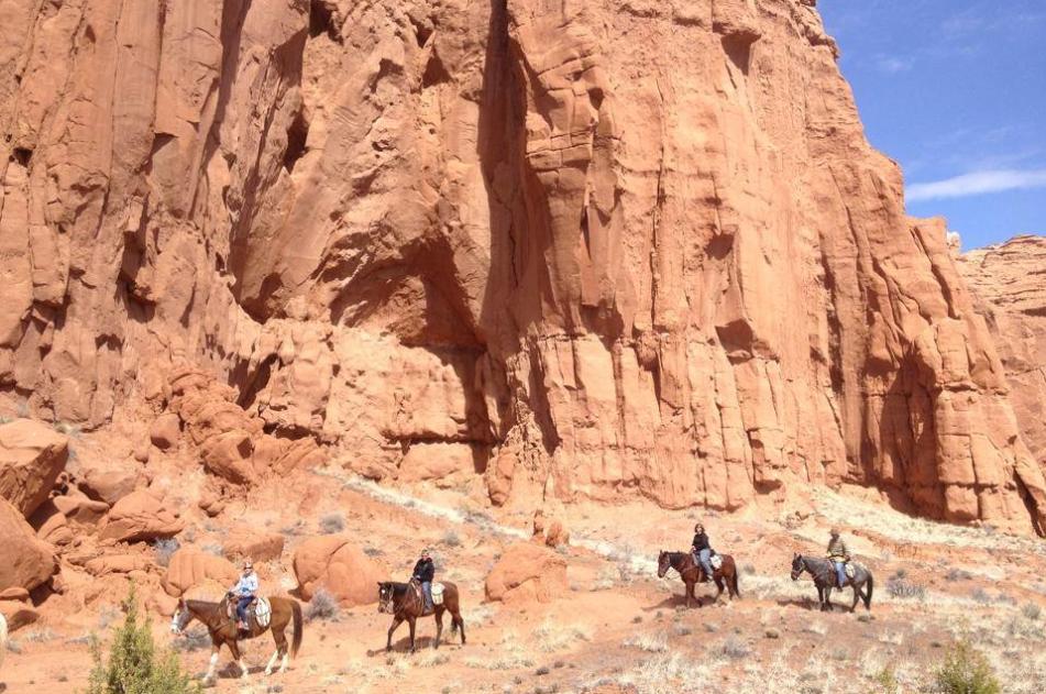 Bryce Canyon Pines Horseback