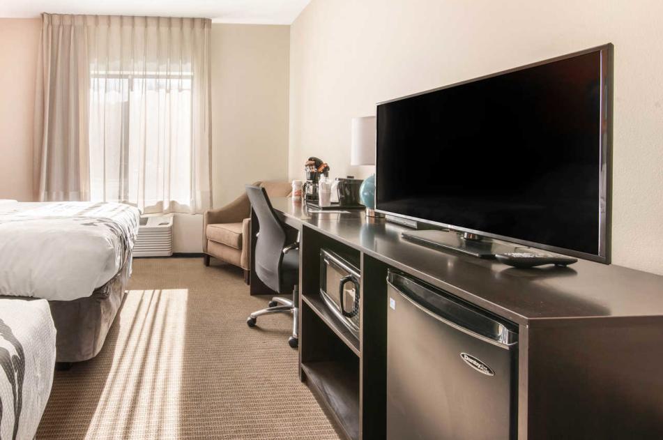 Flat Screen TV - Sleep Inn & Suites Moab