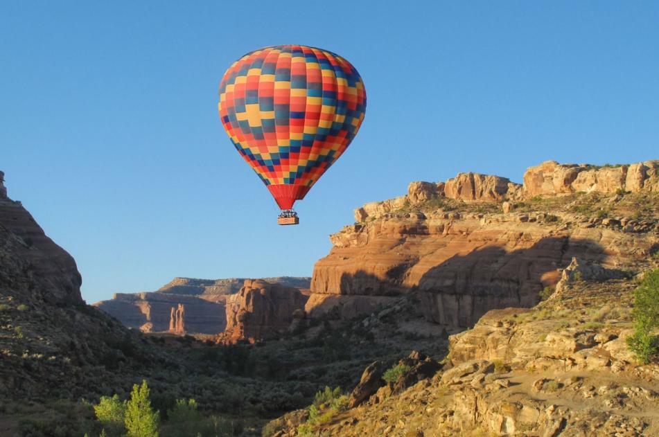 Moab Adventure Center Balloon Search Image