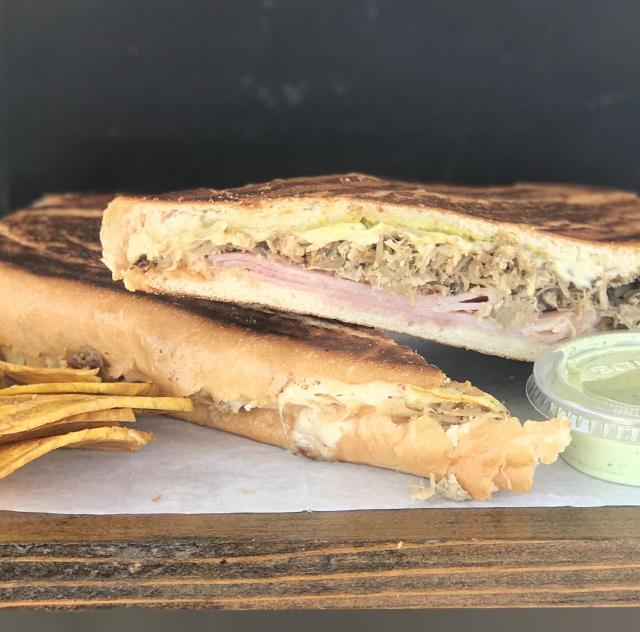 Aroma de Cuba sandwich