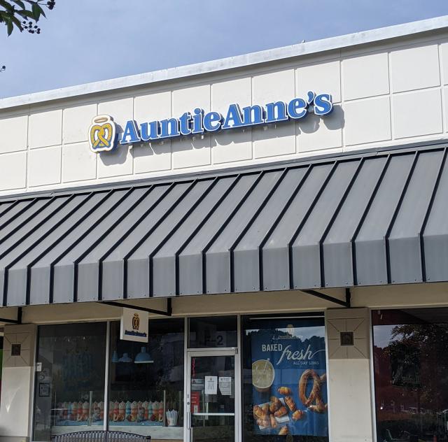 Auntie Annes 2000x1500 72dpi