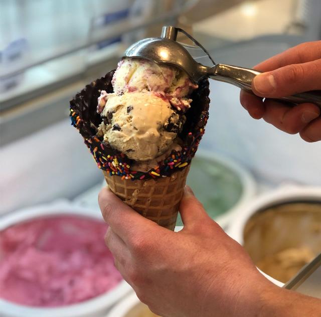 Baskin Robbins