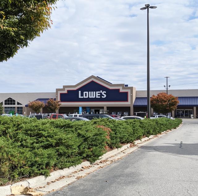 Lowe's exterior