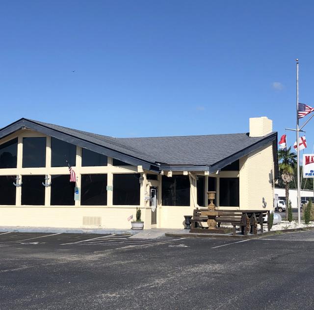 Mayflower Seafood Restaurant 2 2000 x1500 72 dpi