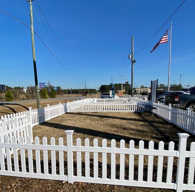 TEC Dog Park 2 2000x1500 72dpi