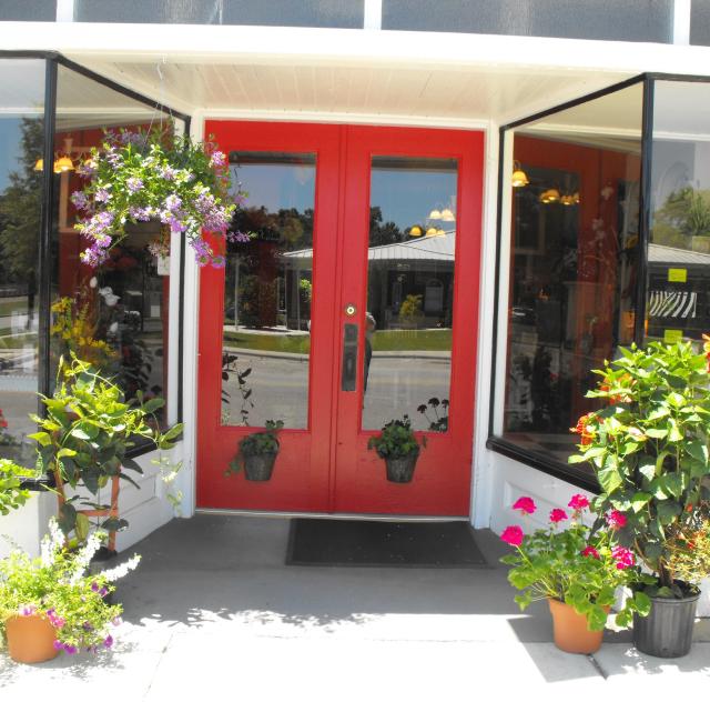 The Vine & Branch Florist & Gifts