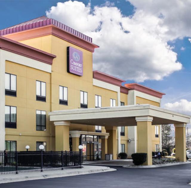 Comfort Suites Clayton