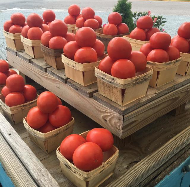 Lee's Produce and Garden Center