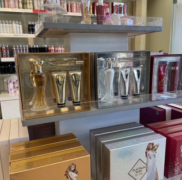 PERFUMANIA