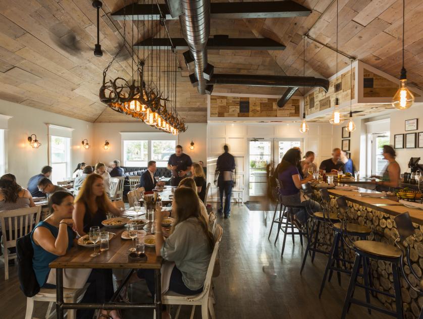 Field and Tides Restaurants in Houston, TX 77008