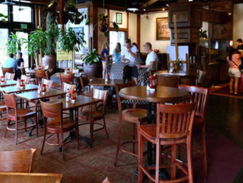 Black Walnut Cafe Restaurants in Houston, TX 77005