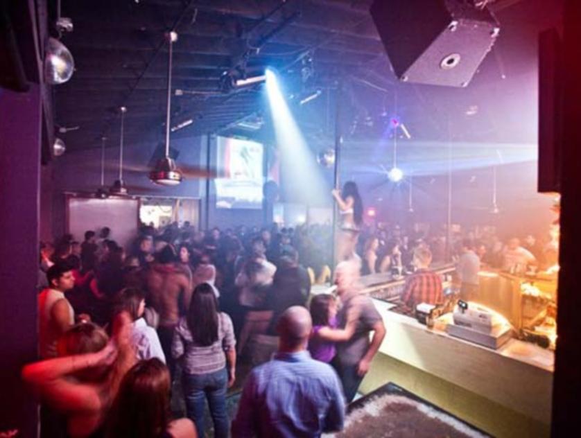 Blur Bar Nightlife in Houston, TX 77006
