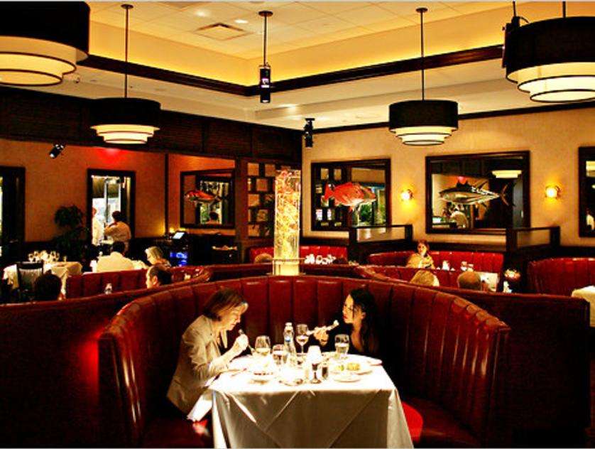 Truluck S Steak Stone Crab Restaurants In Houston Tx 77056