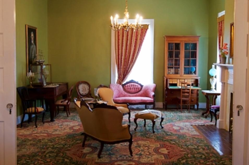 The Parlour at Historic Elm Springs