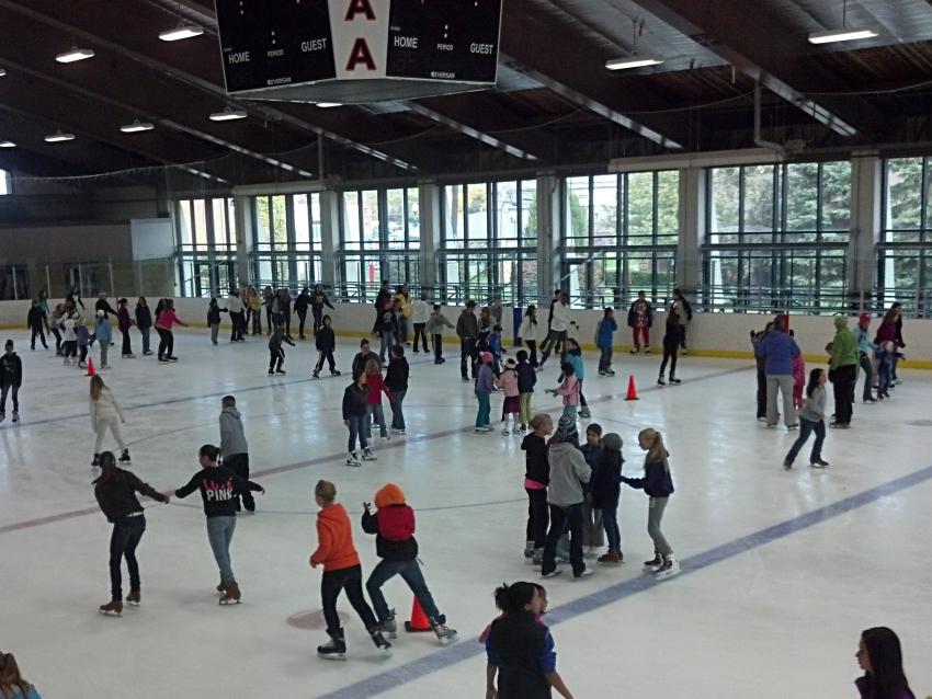 Ice Skating Rinks Geneva Canandaigua Finger Lakes Geneva Recreation Center Ice Rink Open Skate