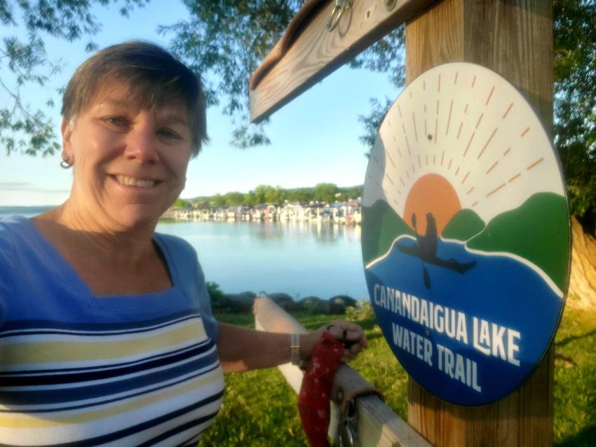 canandaigua-lake-water-trail-sign