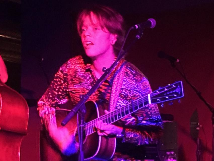 flx-live-geneva-live-band-billy-strings