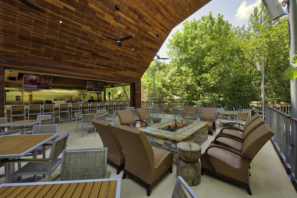 Arbor Grill Poolside Dining