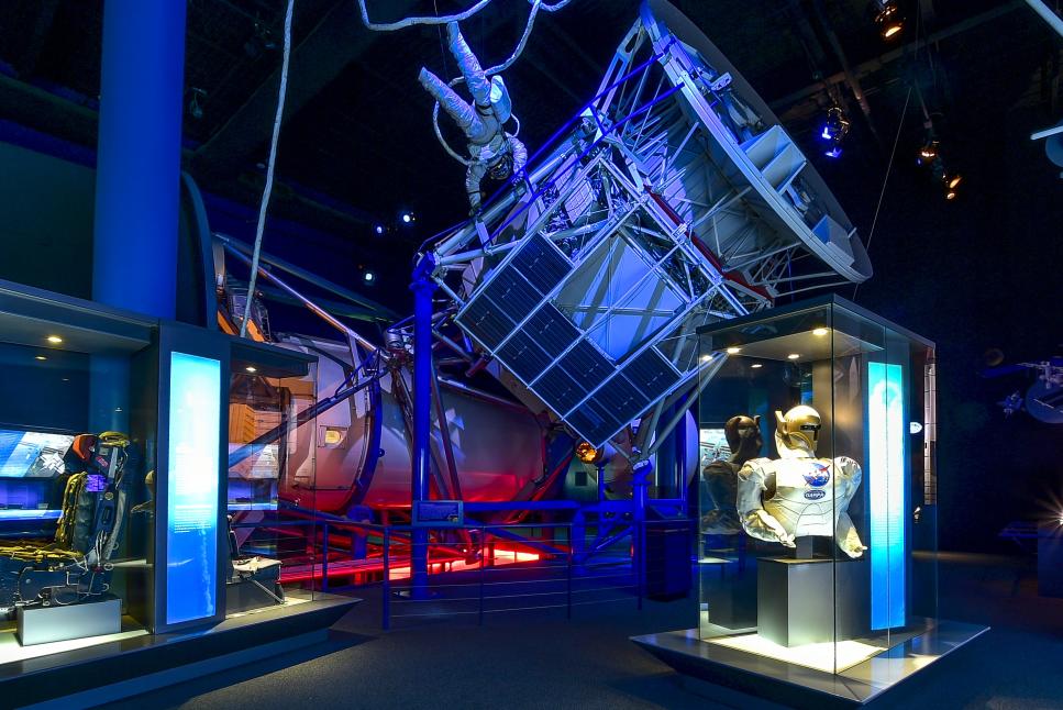 Space Center 15