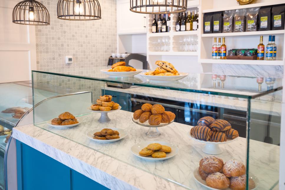 White Elm Cafe & Bakery