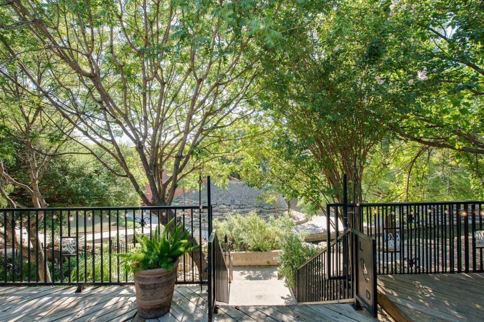 Back Patio/Riverwalk
