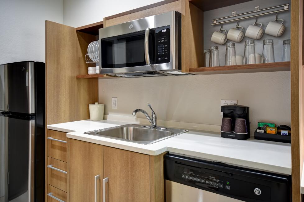 Studio Suite Kitchen