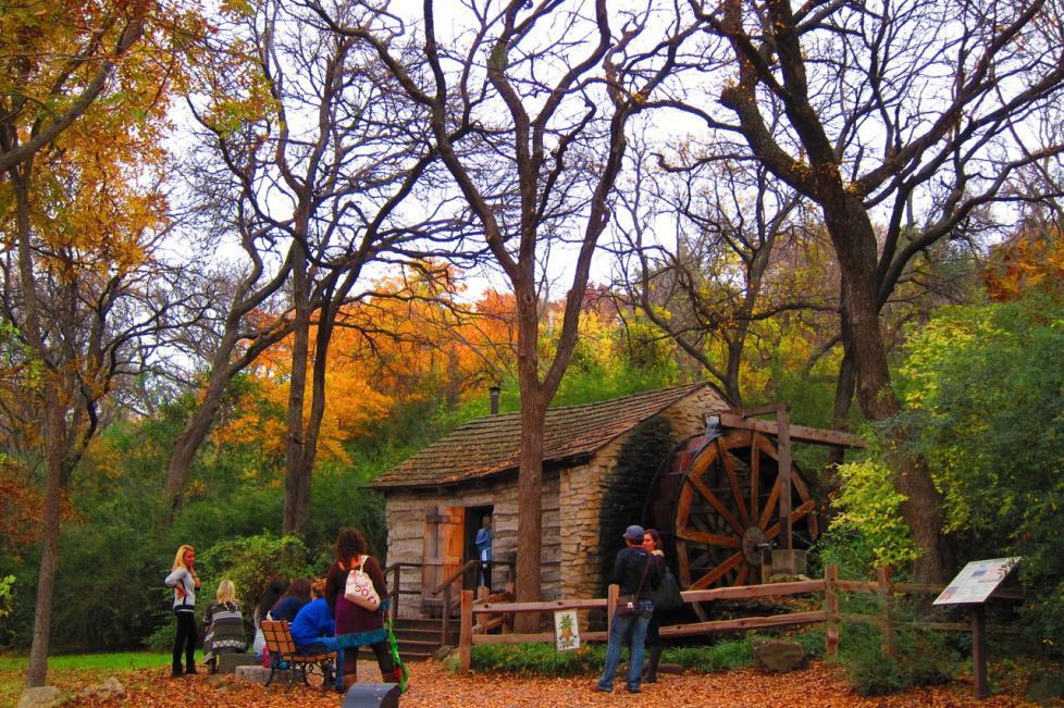 Log Cabin Village Shaw Cabin in the Fall