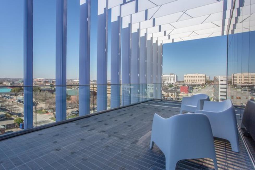 Sky Lounge