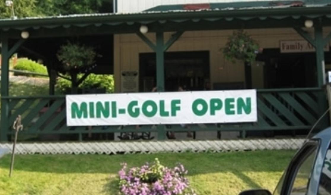 Sunrise Mountain Mini Golf | Boone, NC