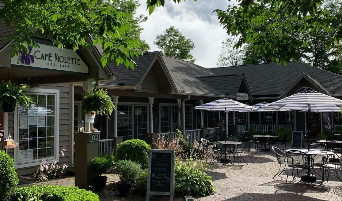 Cafe Violette Front
