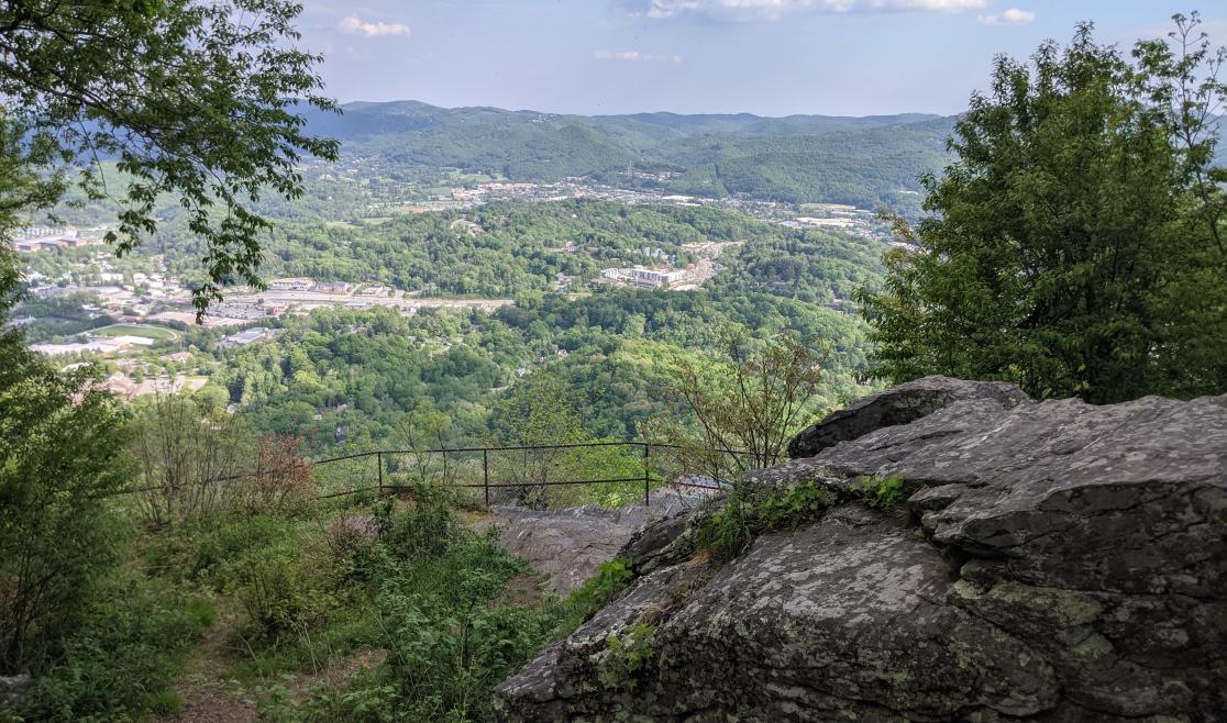 Howard's Knob Vista