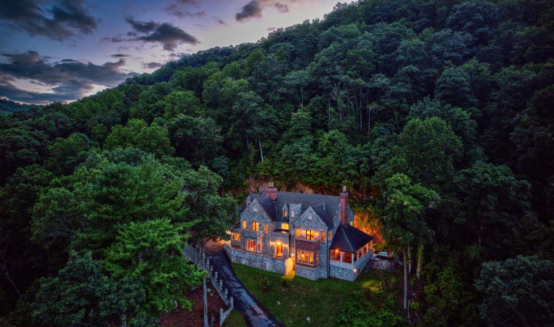 Castle at Valle Crucis.jpeg