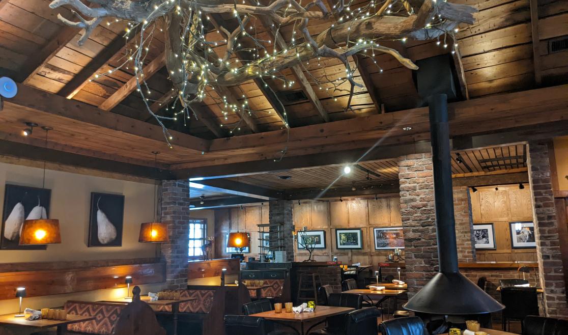 Bistro Roca 2.jpg