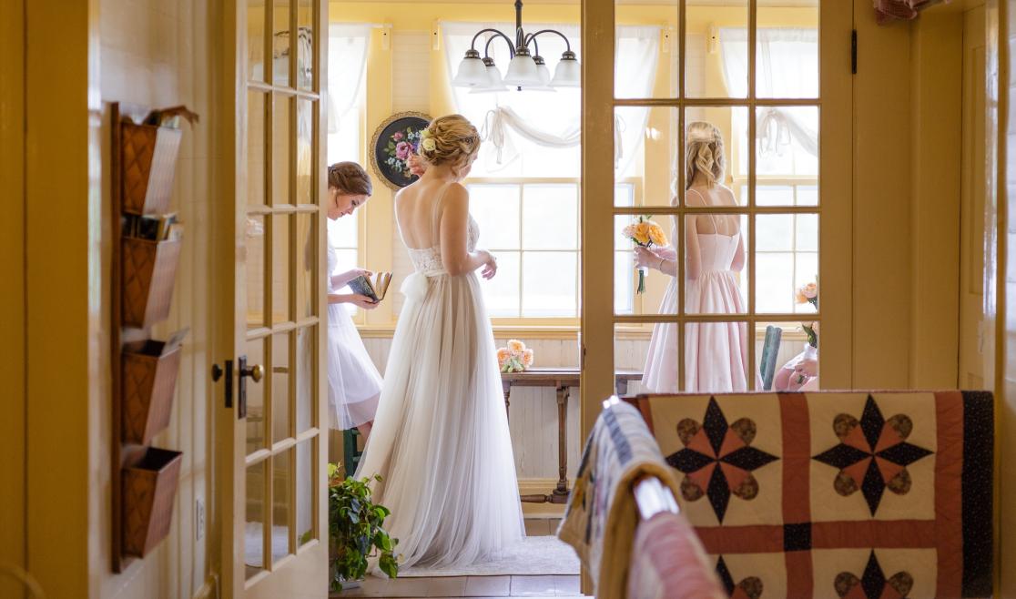 Mast Farm Inn Wedding WEB.jpg