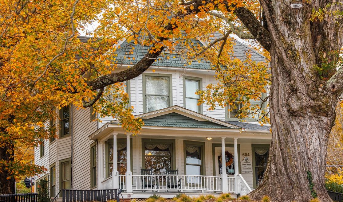 Boone_Downtown_Fall-20234519_websize.jpg