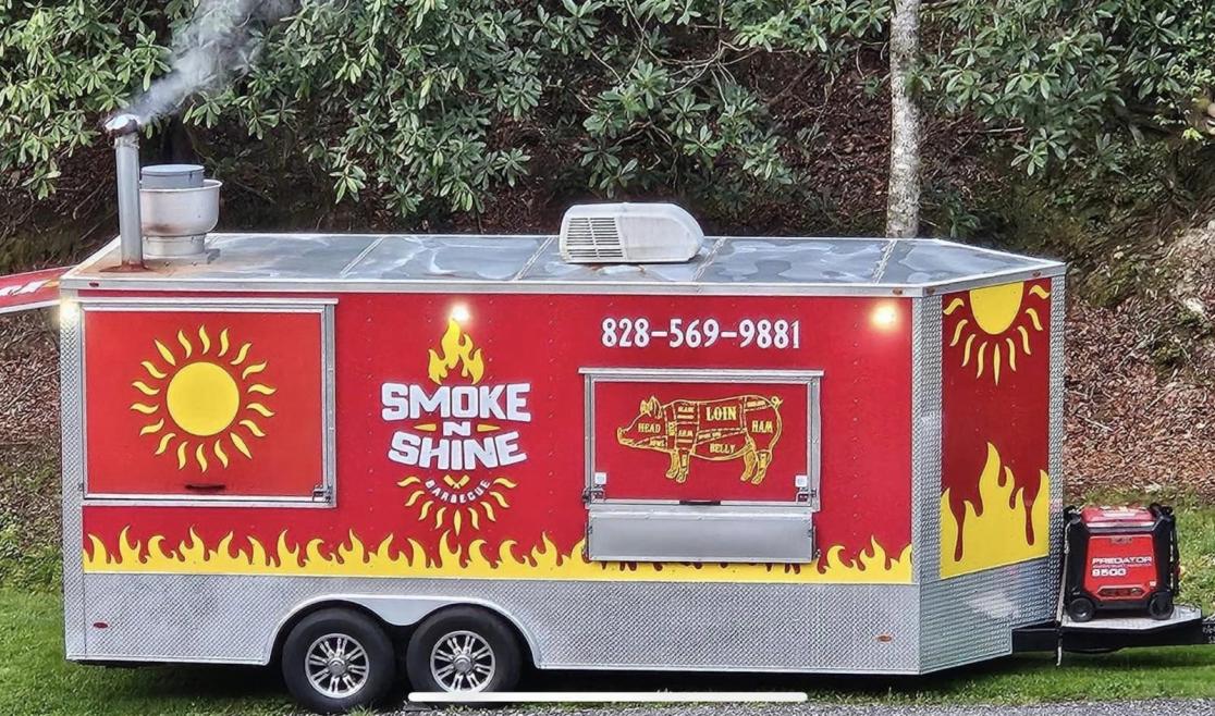 smoke-n-shine-bbq (1).jpg