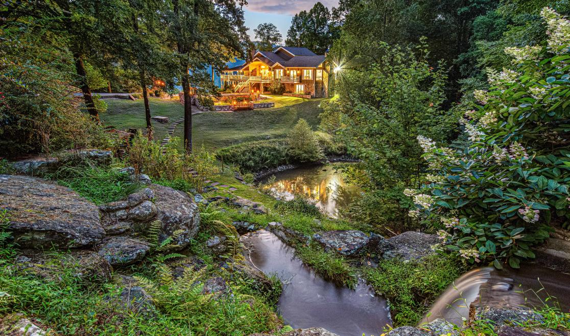 Exterior Twilight (0).jpg