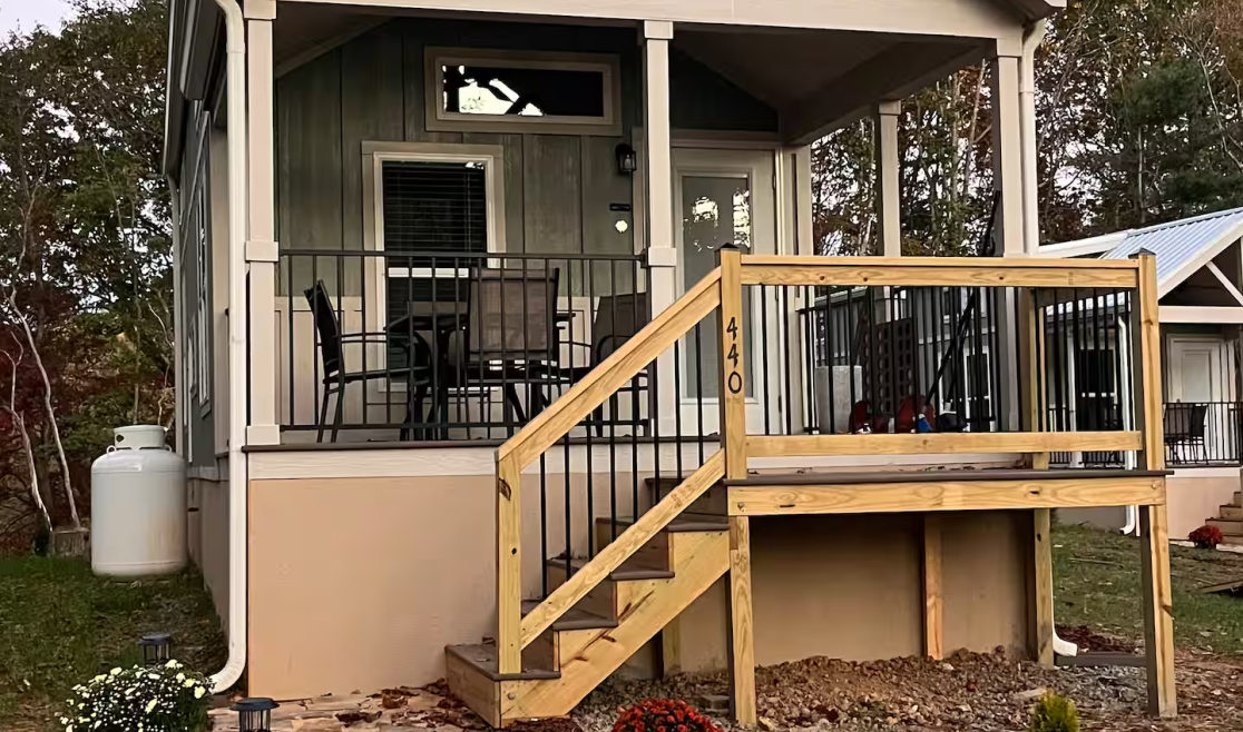 Fraser Fir Finch Cottage.png